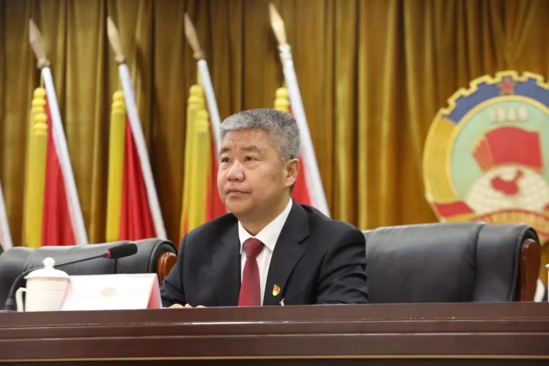 鹰手营子矿区财政局最新领导