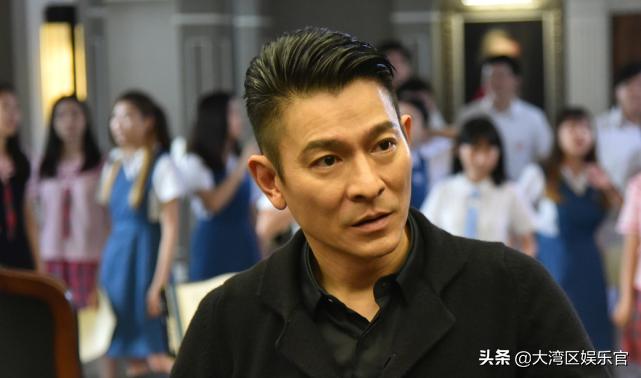热血合唱团引爆电影市场,最新票房火热出炉!
