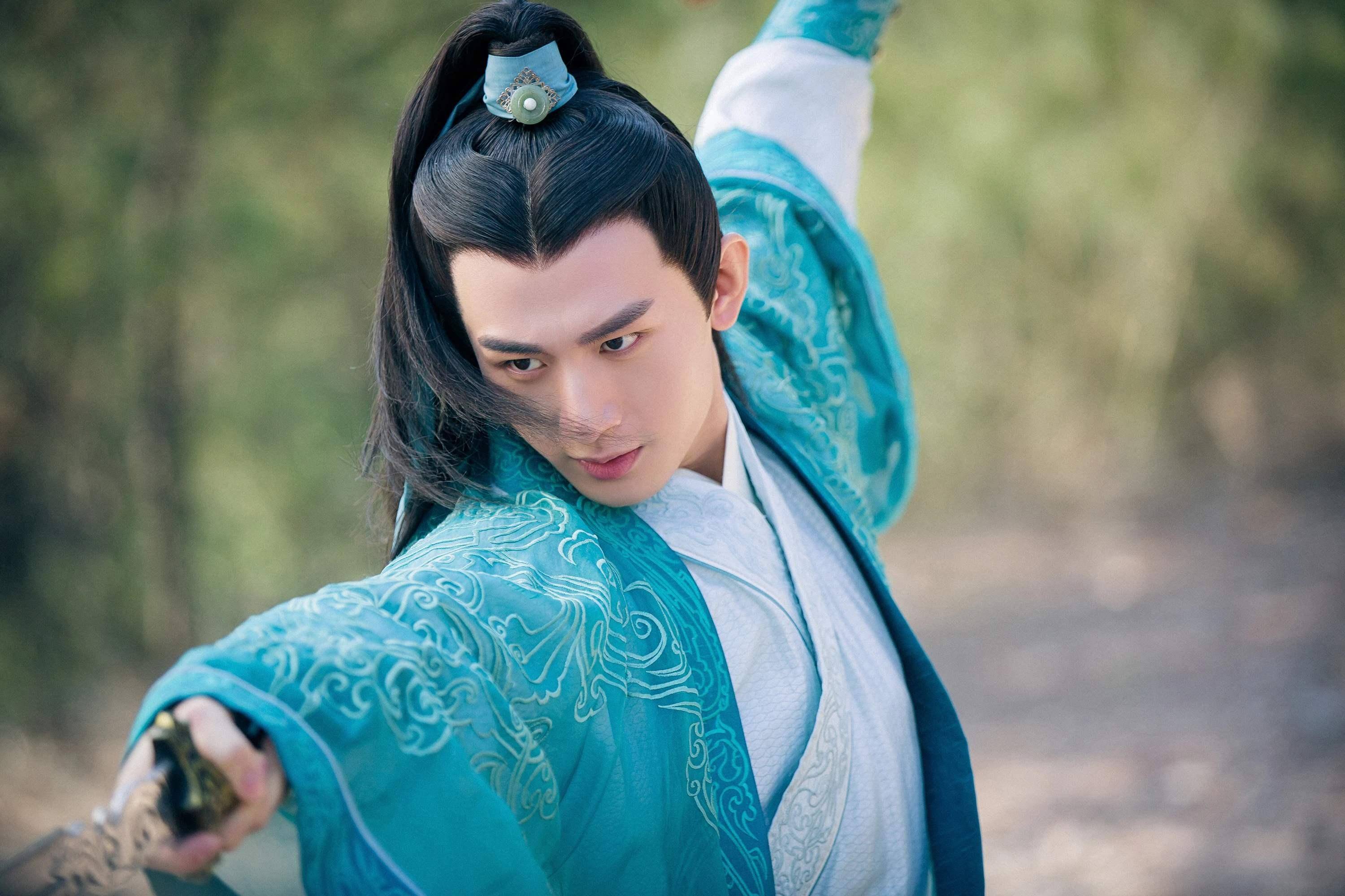 成毅新剧闪耀荧屏,魅力与实力的巅峰对决